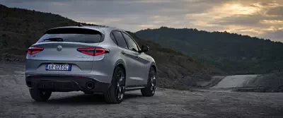 Alfa Romeo Stelvio Competizione      UltraWide 21:9