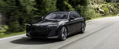 BMW 760i xDrive M Sport US-spec      UltraWide 21:9