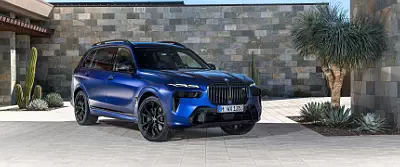 BMW X7 M60i xDrive      UltraWide 21:9