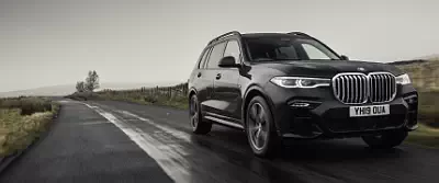 BMW X7 xDrive30d M Sport UK-spec      UltraWide 21:9