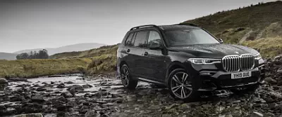 BMW X7 xDrive30d M Sport UK-spec      UltraWide 21:9