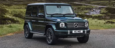 Mercedes-Benz G 400 d AMG Line UK-spec      UltraWide 21:9