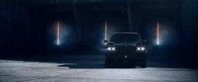 Rolls-Royce Cullinan Black Badge UK-spec      UltraWide 21:9