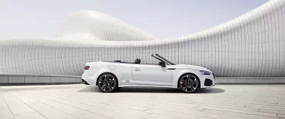 Audi A5 Cabriolet quattro S line competition plus      UltraWide 21:9