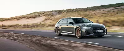 Audi RS6 Avant performance      UltraWide 21:9