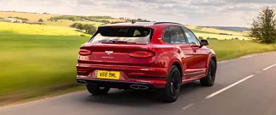 Bentley Bentayga Hybrid First Edition (Dragon Red) UK-spec      UltraWide 21:9