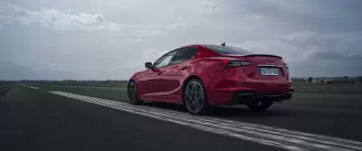 Maserati Ghibli Trofeo Carbon Pack      UltraWide 21:9