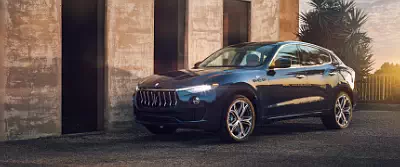 Maserati Levante GT Hybrid      UltraWide 21:9