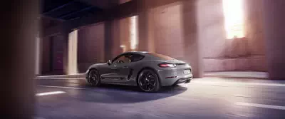 Porsche 718 Cayman Style Edition      UltraWide 21:9