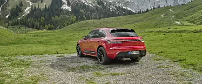 Porsche Macan GTS      UltraWide 21:9